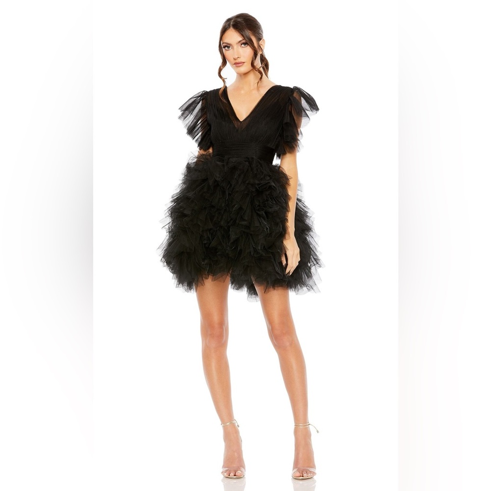 Mac Duggal Flutter Ruffle Sleeve Tiered Dress In Black